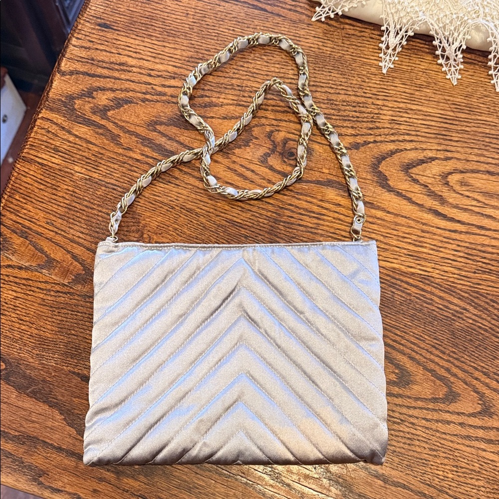 Elegant Silver Quilted bag